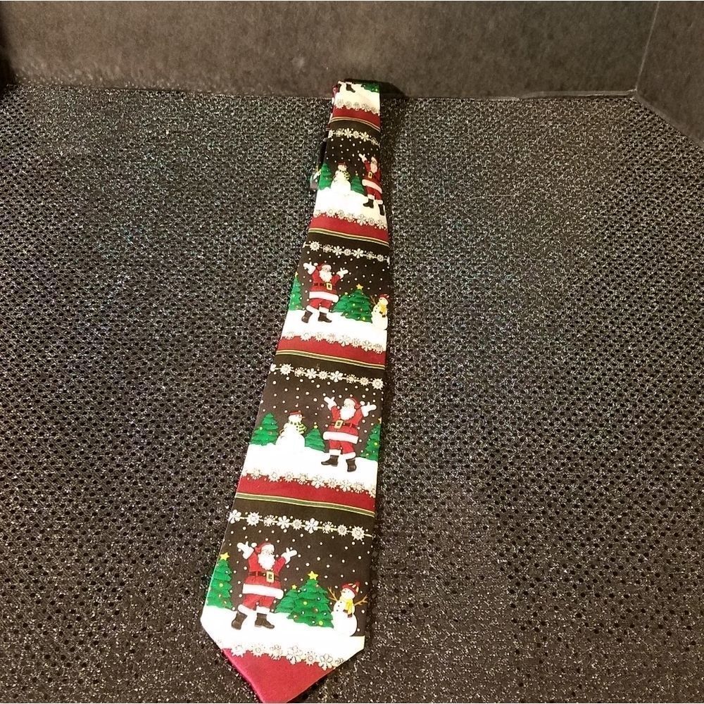 Christmas Musical Tie with Santa and‎ The Snowman